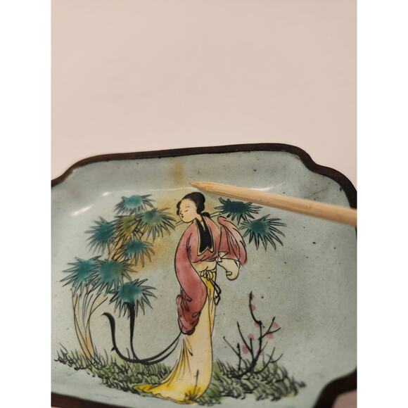 Chinese Vintage Hand Painted Enamel Trinket Dish Plate Tray Asian Geisha 4" - Picture 4 of 9